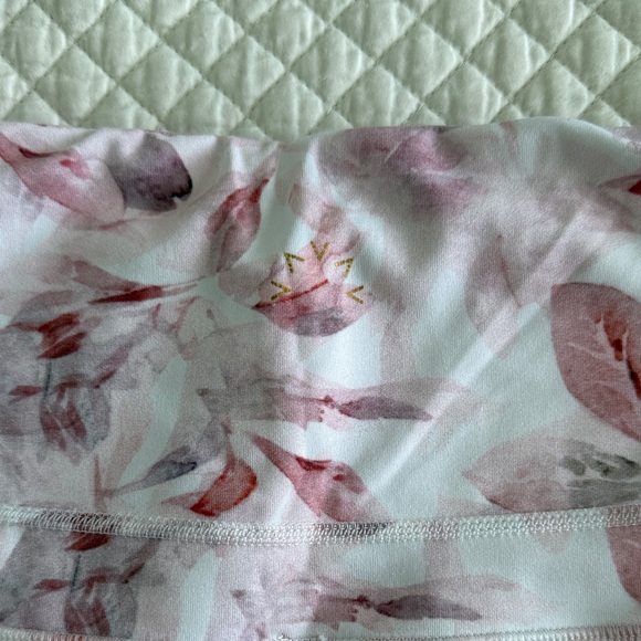Pink Varley Watercolor Leaf Print High-Waist Leggings - Picture 3 of 4